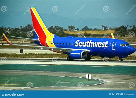 Los angeles southwest - Dec. 28, 2022. Passengers sat curbside at Los Angeles International Airport, and dozens of fliers lined up at the rental car counter at Hollywood Burbank Airport, with nearly 100 more waiting ...